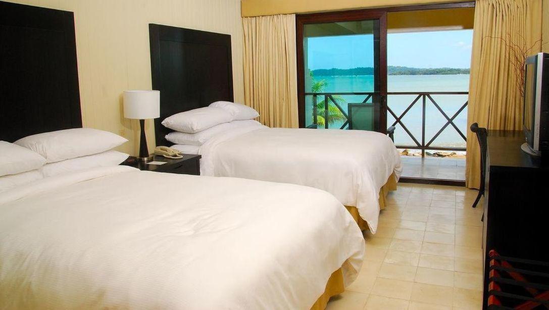Playa Tortuga Hotel And Beach Resort Bocas Town Luaran gambar