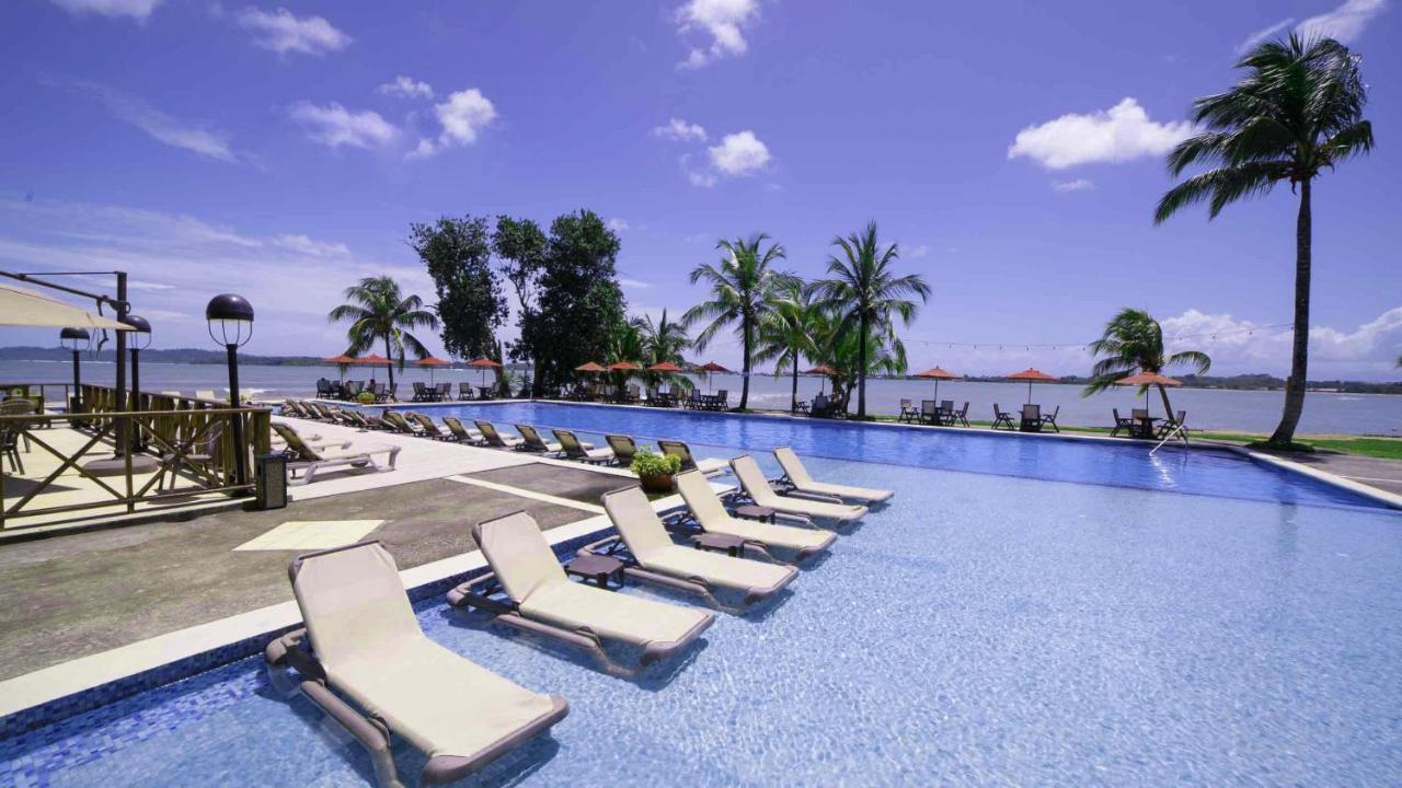 Playa Tortuga Hotel And Beach Resort Bocas Town Luaran gambar