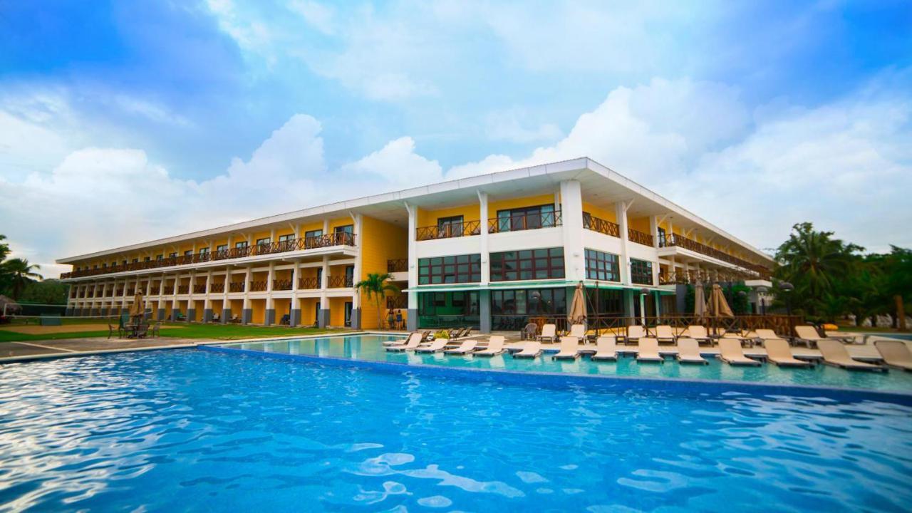 Playa Tortuga Hotel And Beach Resort Bocas Town Luaran gambar