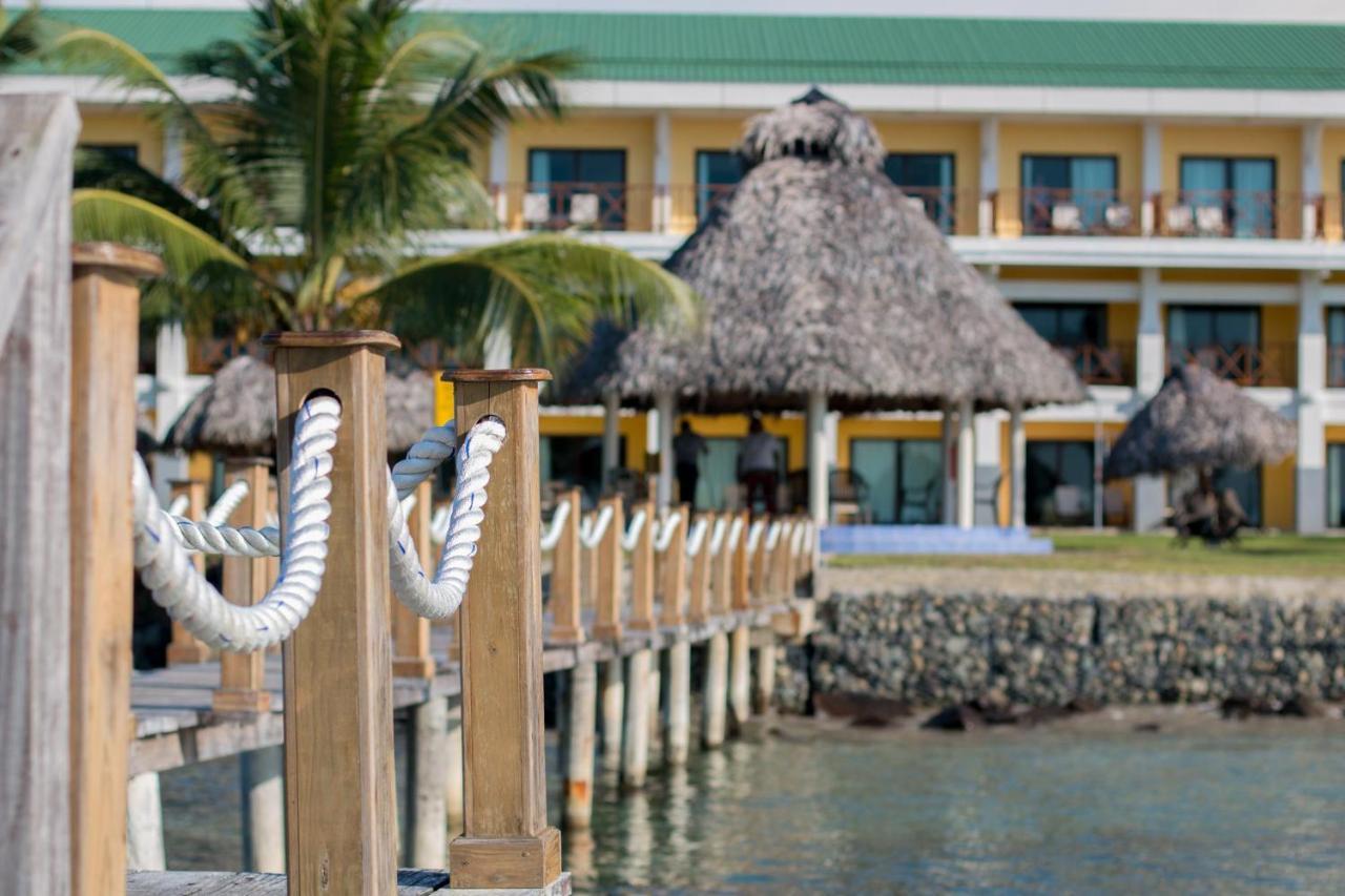 Playa Tortuga Hotel And Beach Resort Bocas Town Luaran gambar
